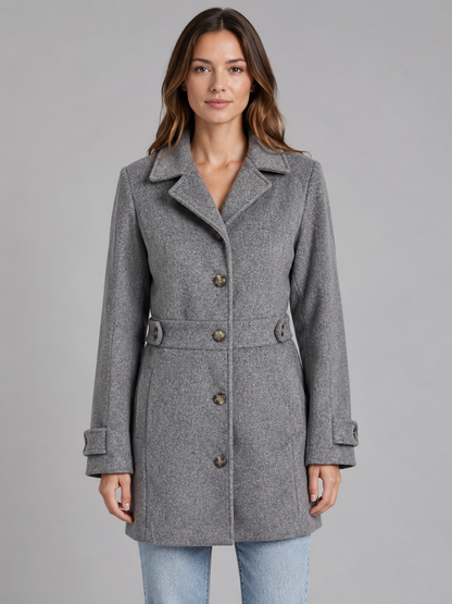 Lieke - Trenchcoat dames getailleerd met knopen en ceintuur in de taille