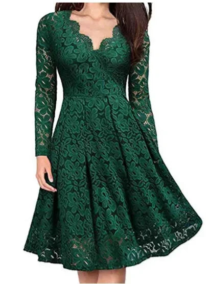 Lotte - Elegante Zomerjurk Dames met Kanten Overlay en V-hals