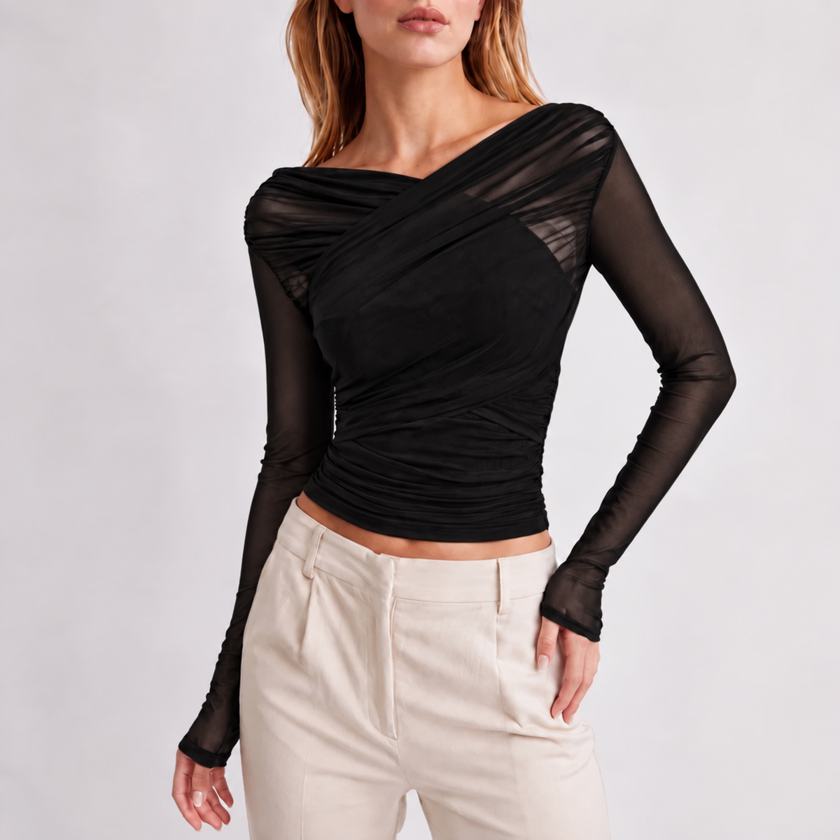 Maud - Top dames chic en gedrapeerd met lange mouw en v hals