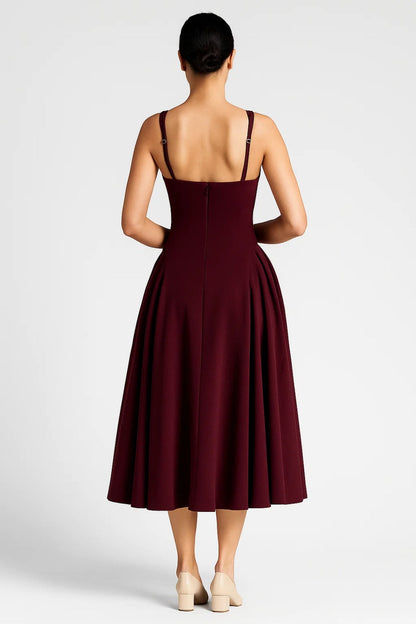 Midi Jurk met Brede Bandjes | Vierkante Halslijn | Klassiek Uitlopend Silhouet