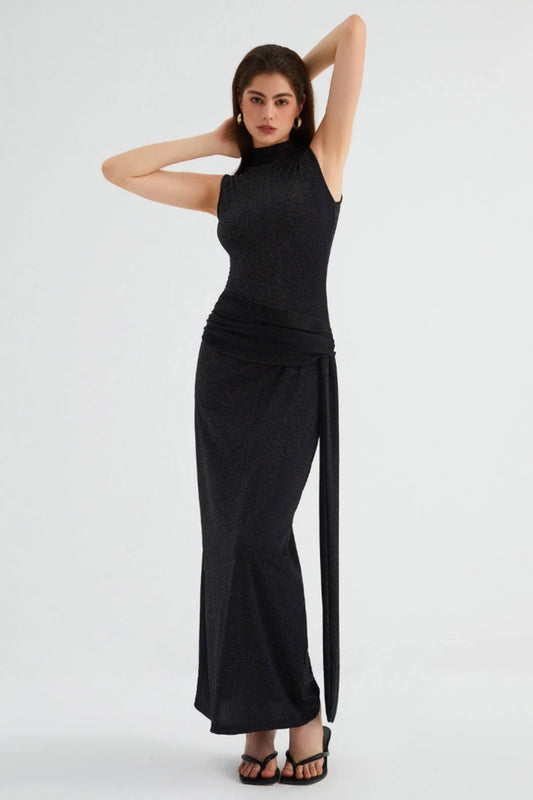 Mouwloze Maxi Jurk | Hoge Hals en Strikdetail in de Taille | Elegant en Feestelijk