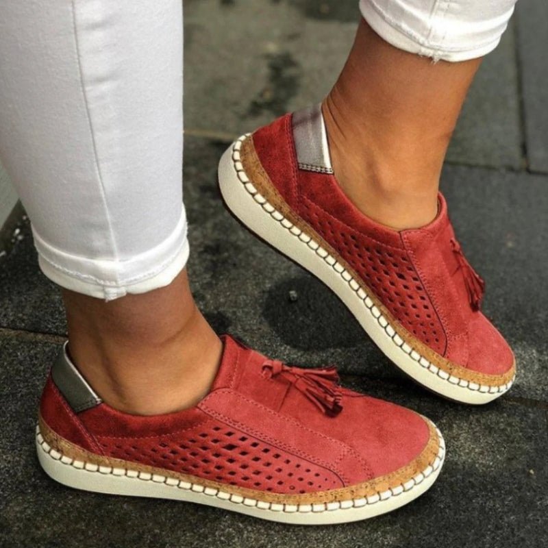 Noor - Boho Comfort Sneakers Dames met Kwastjes en Geperforeerde Zijkant