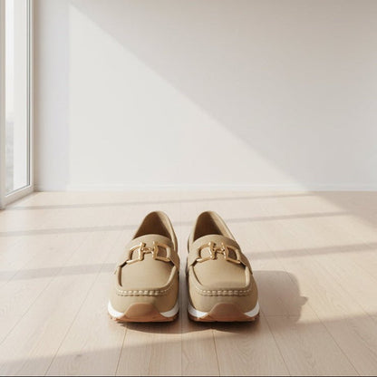 Noor - Stijlvolle Comfort Loafers Dames met Gouden Kettingdetail en Lichte Zool