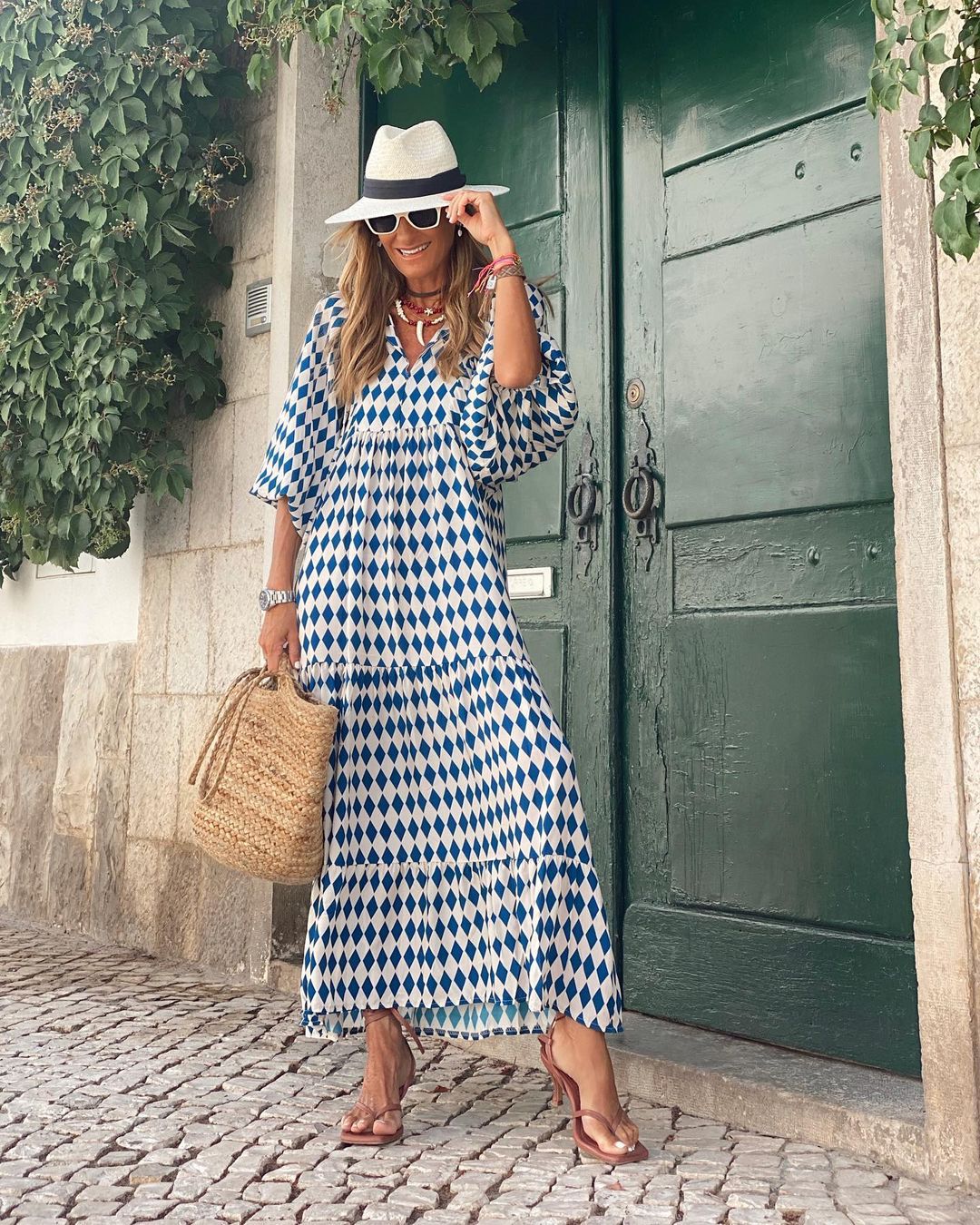 Saar - Boho Zomerjurk Dames Maxi met V-hals en Grafische Stippenprint