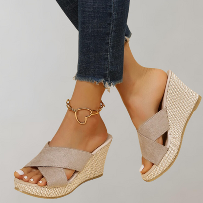 Tess - Orthopedische Sleehak Sandalen Dames met Gekruiste Band en Open Teen