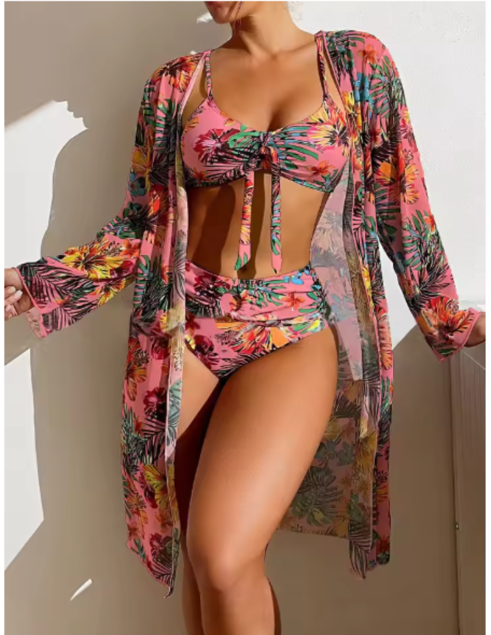 Saar - Feestelijke Bikini Set Dames met Cover-Up en Tropische Print