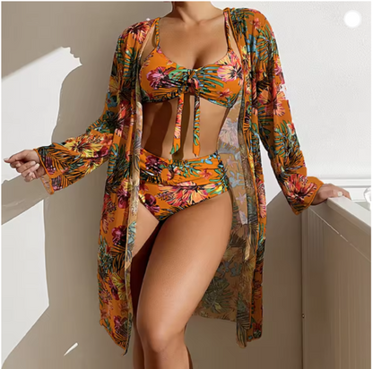 Saar - Feestelijke Bikini Set Dames met Cover-Up en Tropische Print