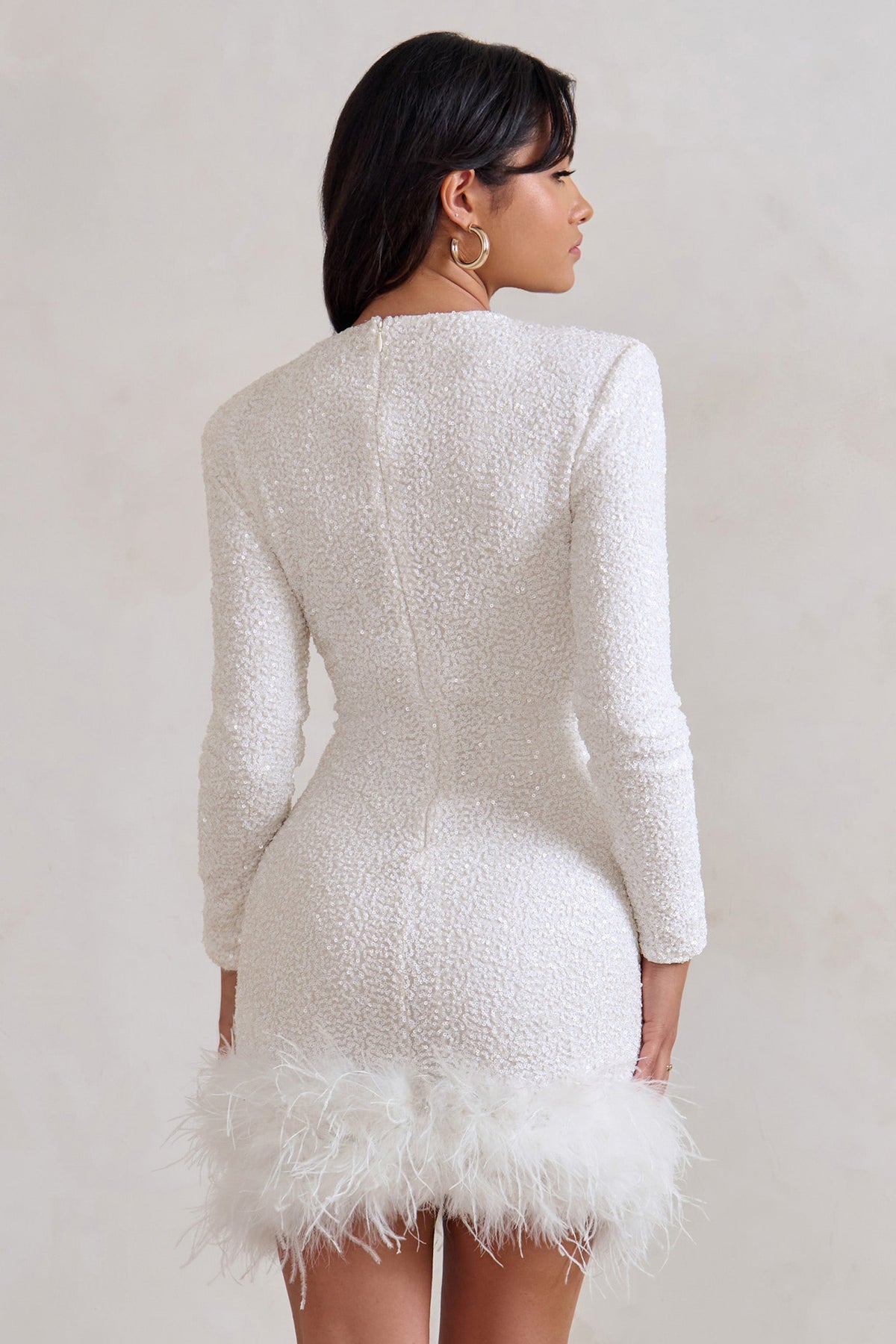 Sanne - Feestjurk dames mini elegant en aansluitend met glitter en lange mouw