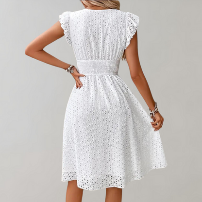 Sanne - Vrolijke Zomerjurk Dames met V-hals en Broderie Ruches