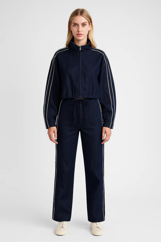 Sportieve Denim Set | Relaxed Fit Met Strependetail | Casual en Eigentijds