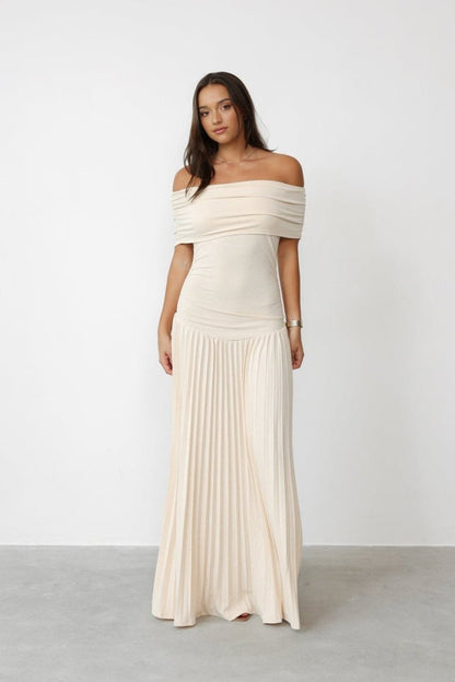 Tess - Chique Bruiloft Gastenjurk Dames met Off-shoulder en Geplooide Maxi Rok
