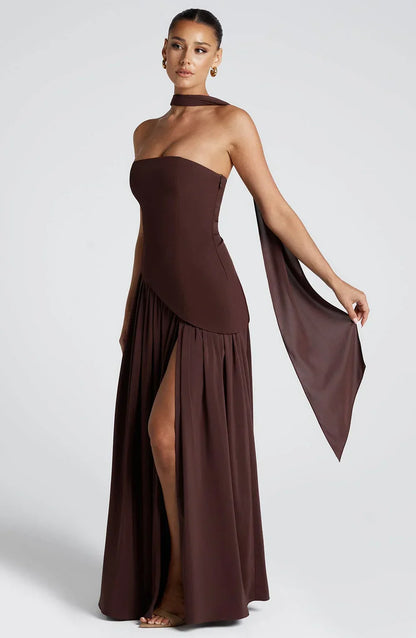 Tess - Chique Bruiloft Gastenjurk Dames met Strapless Corsage en Hoge Split