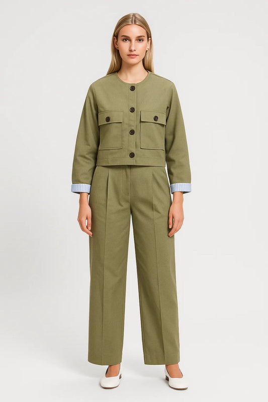 Utility Set | Korte Jas met Opgestikte Zakken | Hoge Broek met Persvouwen
