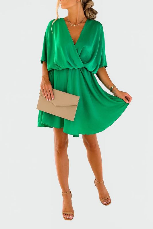 Korte Wikkeljurk | V-Hals | Elegant en Comfortabel