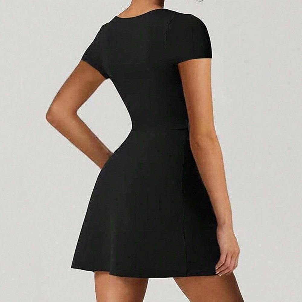 Yara - Feestjurk dames mini elegant en getailleerd met vierkante hals