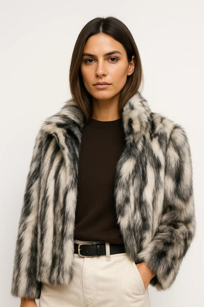 Korte Damesjas | Faux Fur met Strepenpatroon | Luxe en Warm