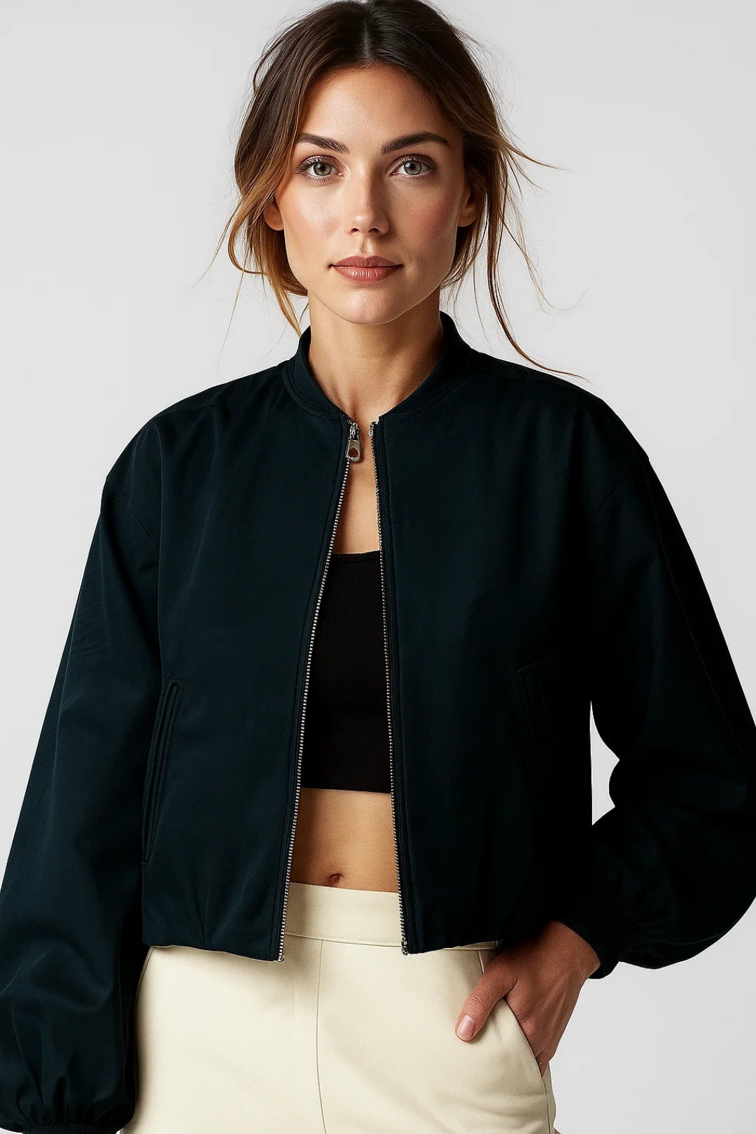 Cropped Bomberjack | Minimalistisch Design | Zwart of Terracotta