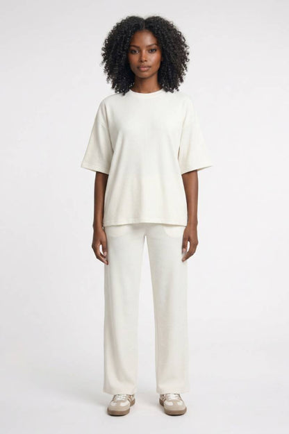 Set Dames - Oversized T-shirt met Wijde Broek | Comfortabel — Crème