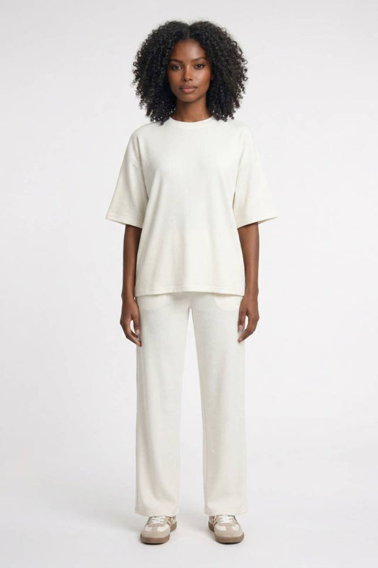 Set Dames - Oversized T-shirt met Wijde Broek | Comfortabel — Crème